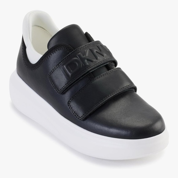 DKNY Shoes - DKNY Jamiah Sneakers Womens Size 10 Black White Brand New